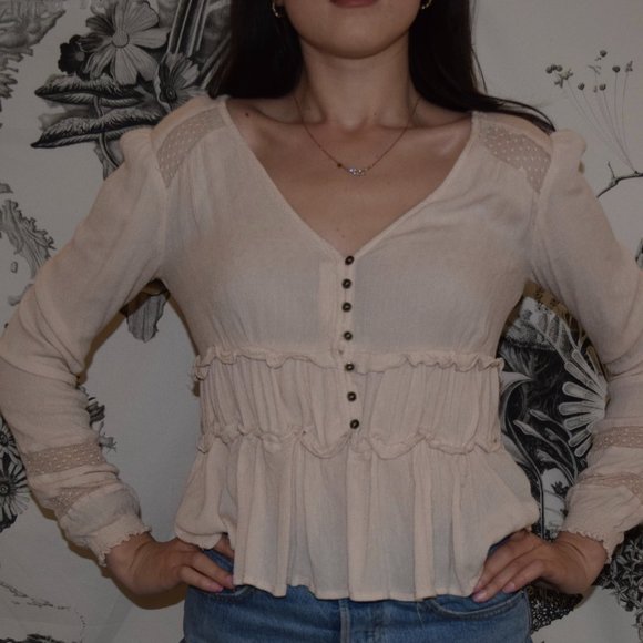 Flowy Beige Blouse - Picture 1 of 2